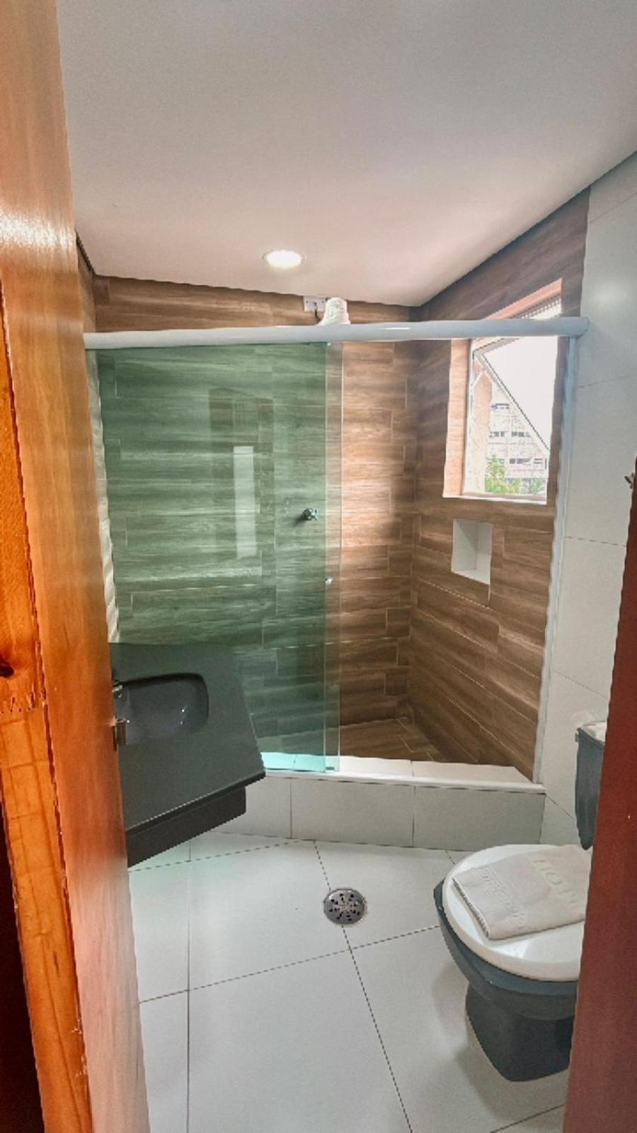 Hotel Trade 3*